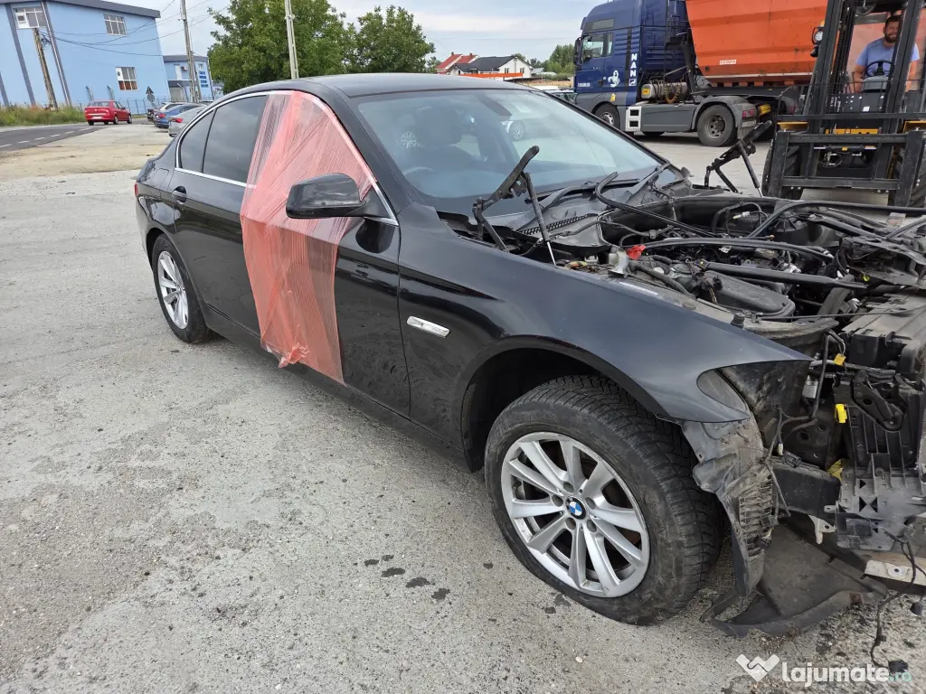 Dezmembrez Bmw Seria 5 F10 2.0 D N47D20C 184 cai cutie manuala an 2012
