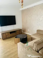 ACASĂ LA MARGINEA PĂDURII | 3 Camere | BALCON | Donath Par 