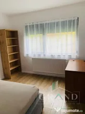 ACASĂ LA MARGINEA PĂDURII | 3 Camere | BALCON | Donath Par 