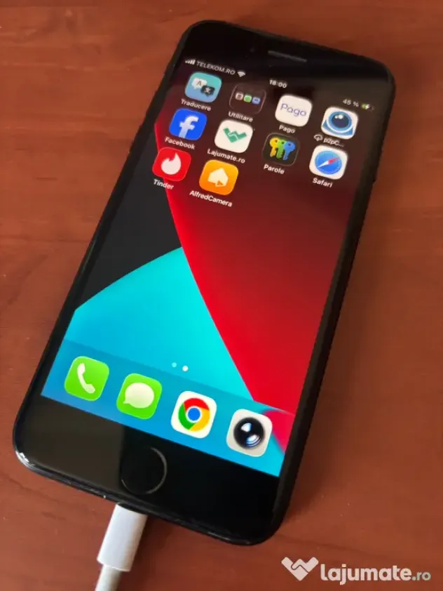 iPhone SE 2020 (SE 2), 64GB stare foarte bună, cu accesorii