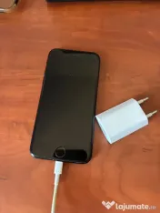 iPhone SE 2020 (SE 2), 64GB stare foarte bună, cu accesorii 