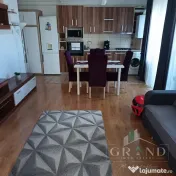 Apartament 3 camere de vanzare , zona Sesul de Sus , Florest 