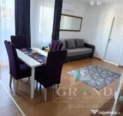 Apartament 3 camere de vanzare , zona Sesul de Sus , Florest 