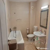 Apartament 3 camere de vanzare , zona Sesul de Sus , Florest 