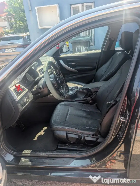 Vând/Schimb BMW F30