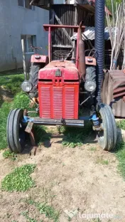 Tractor de vânzare