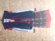 Vând costum popular autentic, lucrat manual 
