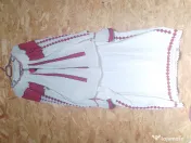 Vând costum popular autentic, lucrat manual 