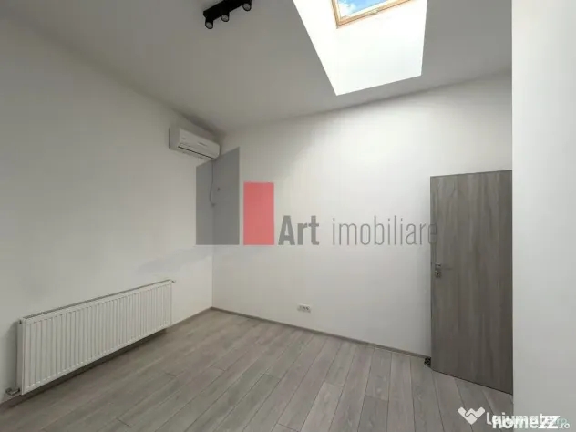 Apartament 3 camere tip Duplex - zona Calea Calarasilor/P... - Bucuresti (Bucuresti-Ilfov)