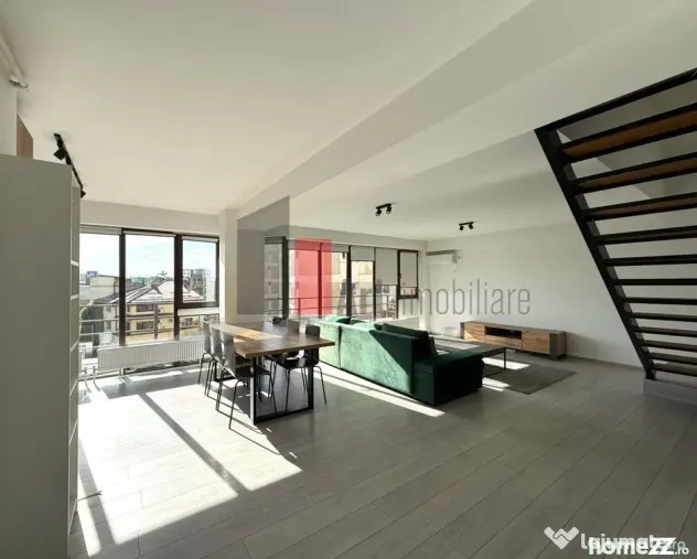 Apartament 3 camere tip Duplex - zona Calea Calarasilor/P... - Bucuresti (Bucuresti-Ilfov)