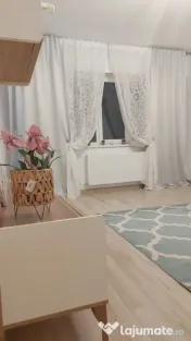 Berceni metrou deco la pasarela 