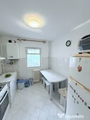 Apartament 3 camere zona Primaverii 