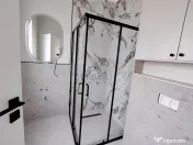 Casa individuala - curte amenajata - finisaje premium