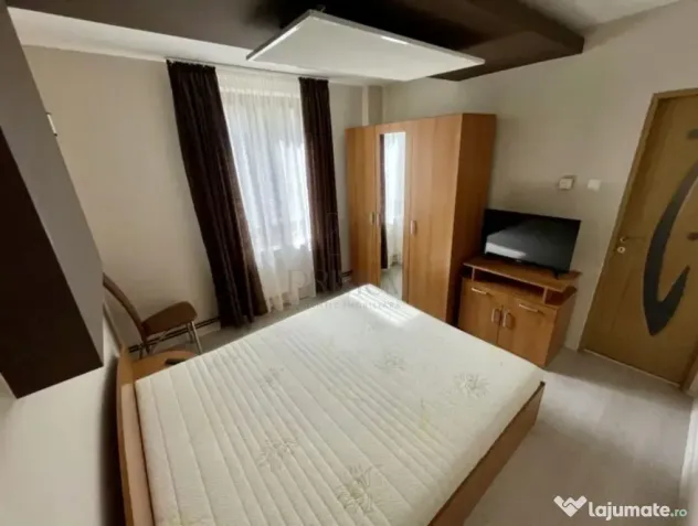 Complex, apartament 2 camere, decomandat, renovat, centrala - Timisoara (Timis)