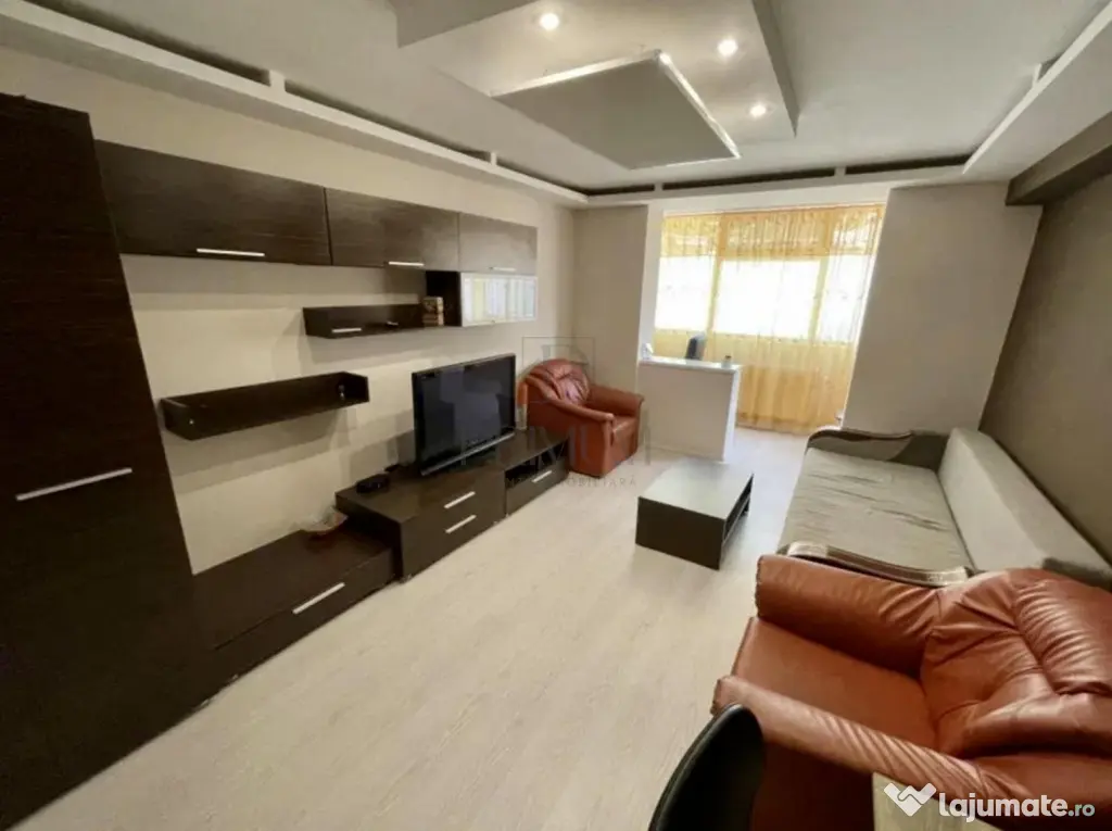 Complex, apartament 2 camere, decomandat, renovat, centrala - Timisoara (Timis)