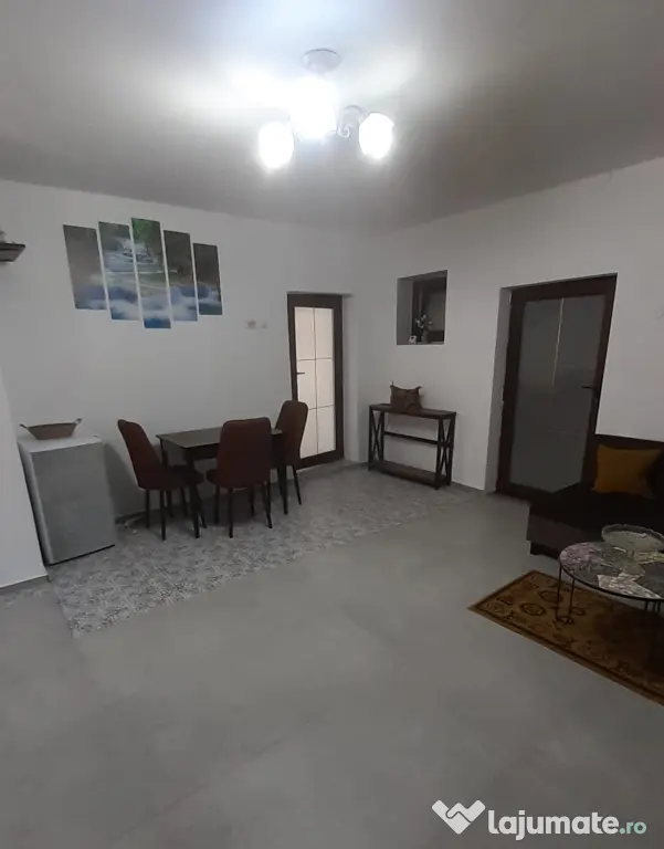 Inchiriez apartament 2 camere la casa în centrul orașului Sibiu