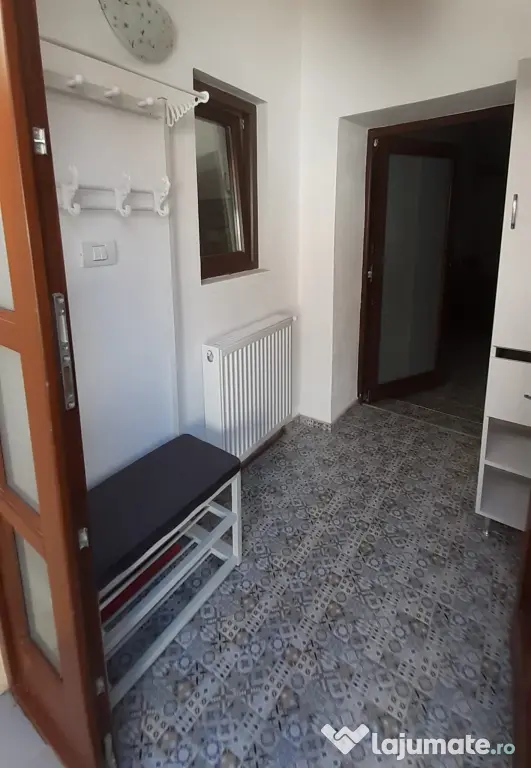 Inchiriez apartament 2 camere la casa în centrul orașului Sibiu