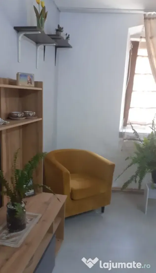 Inchiriez apartament 2 camere la casa în centrul orașului Sibiu