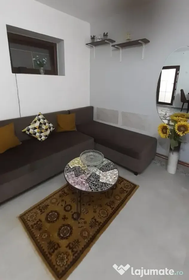 Inchiriez apartament 2 camere la casa în centrul orașului Sibiu