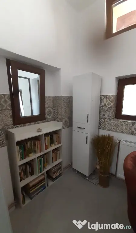 Inchiriez apartament 2 camere la casa în centrul orașului Sibiu