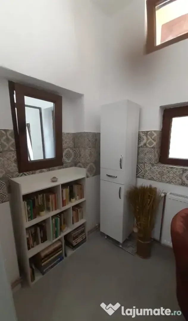 Inchiriez apartament 2 camere la casa în centrul orașului Sibiu