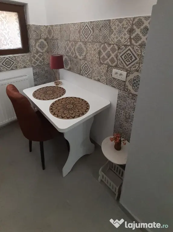 Inchiriez apartament 2 camere la casa în centrul orașului Sibiu