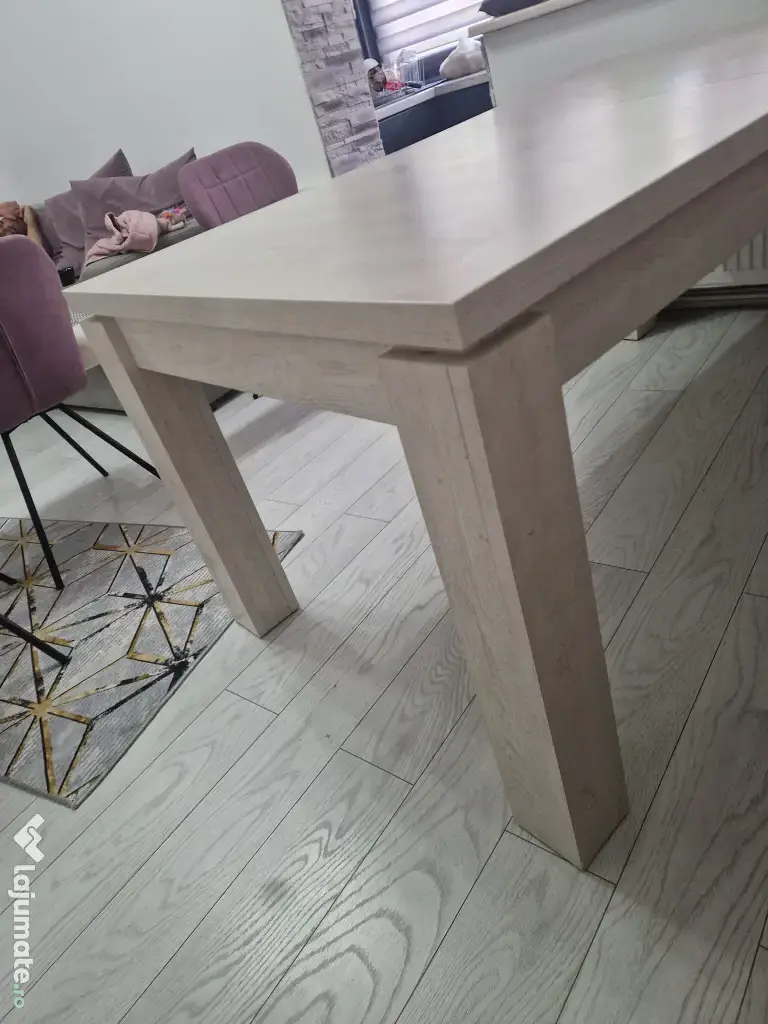 Vand masa pentru living