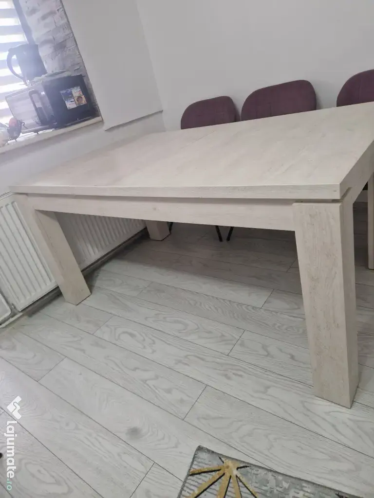 Vand masa pentru living