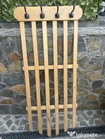 Vând cuier pentru hol