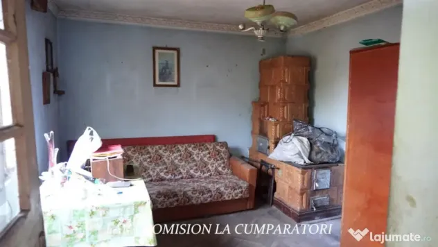 CASA CU TEREN 1730 MP UTILITATI RACORDATE - Mihaesti (Valcea)