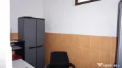 DE INCHIRIAT - SPATIU COMERCIAL CENTRAL 85 MP 