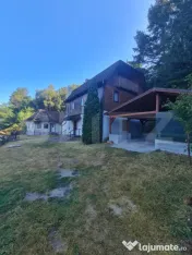Casa individuala cu 4 camere, 2400 mp de teren, loc Micesti 