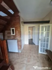 Casa individuala cu 4 camere, 2400 mp de teren, loc Micesti 