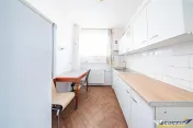 Garsoniera decomandata cu potential excelent | Simeria: Alee