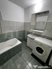 Apartament de inchiriat 56mp, 2 camere, bucatarie si living 