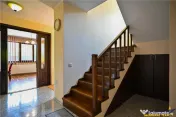 FILM!Resedinta cu farmec montan, domeniu de 1.700 mp,cadru s 