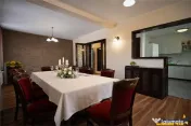 FILM!Resedinta cu farmec montan, domeniu de 1.700 mp,cadru s 