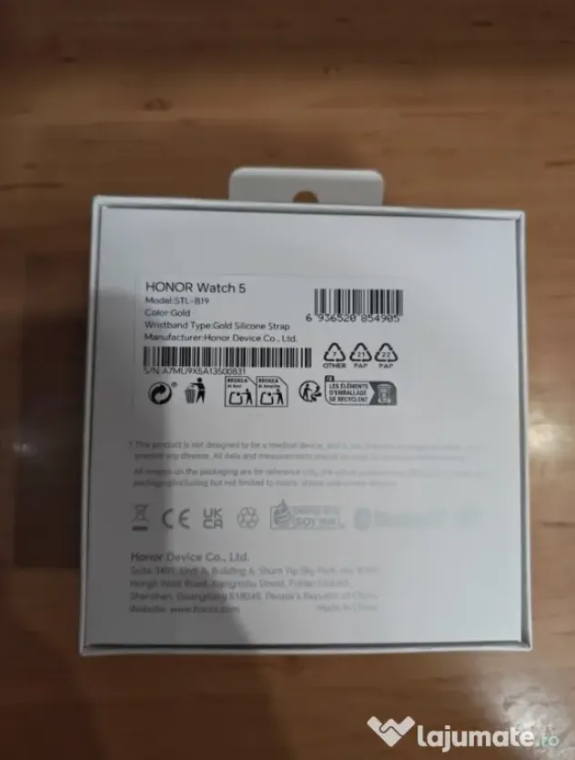 Smartwatch Honor Watch 5 Gold nou, la cutie, desfăcută doar pentr
