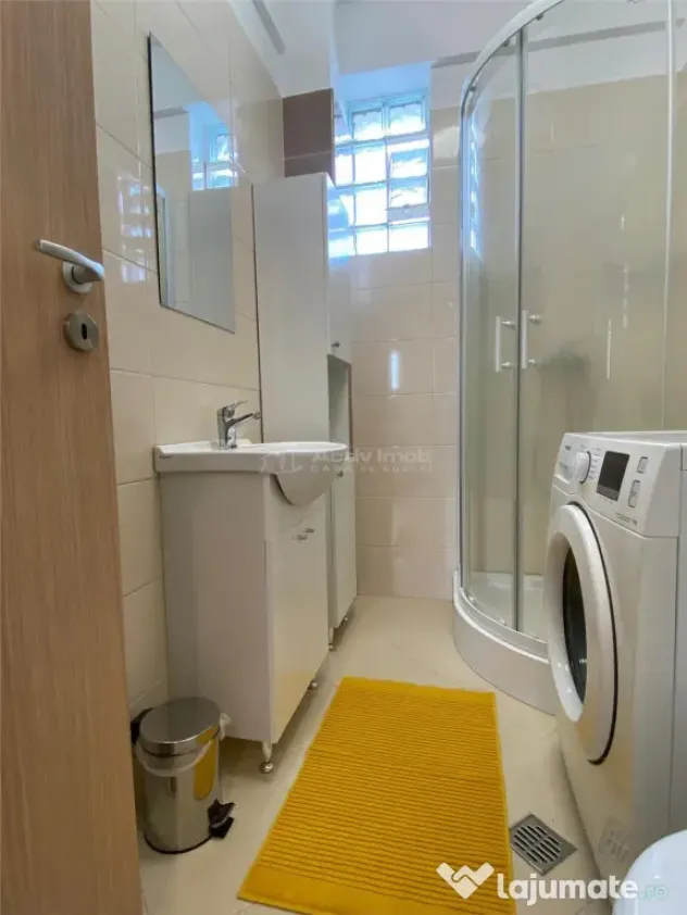 2 Camere, Damaroaia, Centrala, 15 min metrou - Bucuresti (Bucuresti-Ilfov)