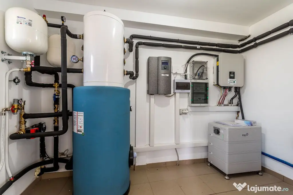 VILĂ INDEPENDENTĂ ENERGETIC – CĂLUGĂRENI, 10 KM DE ... - Calugareni (Arad)