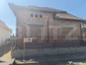 Casa de Vanzare Razboieni Cetate 