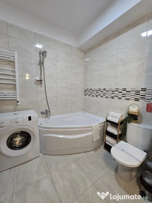 Apartament de închiriat 2 camere/Militari Residence