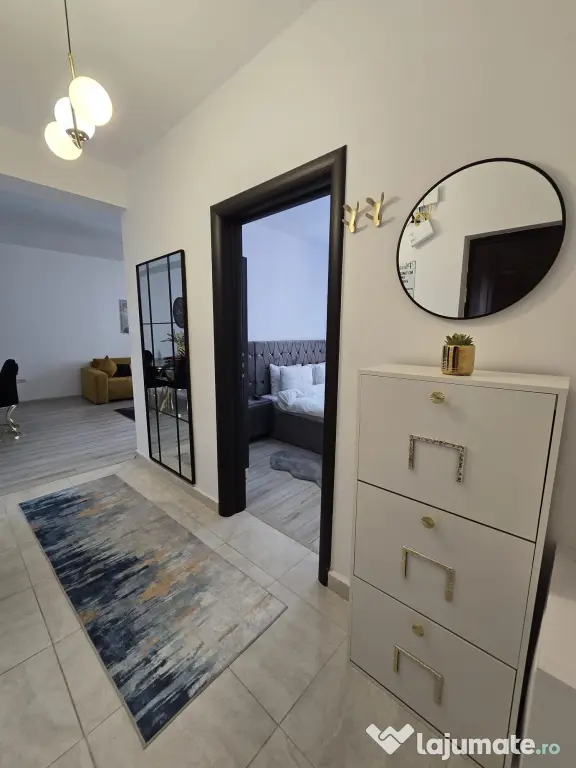 Apartament de închiriat 2 camere/Militari Residence