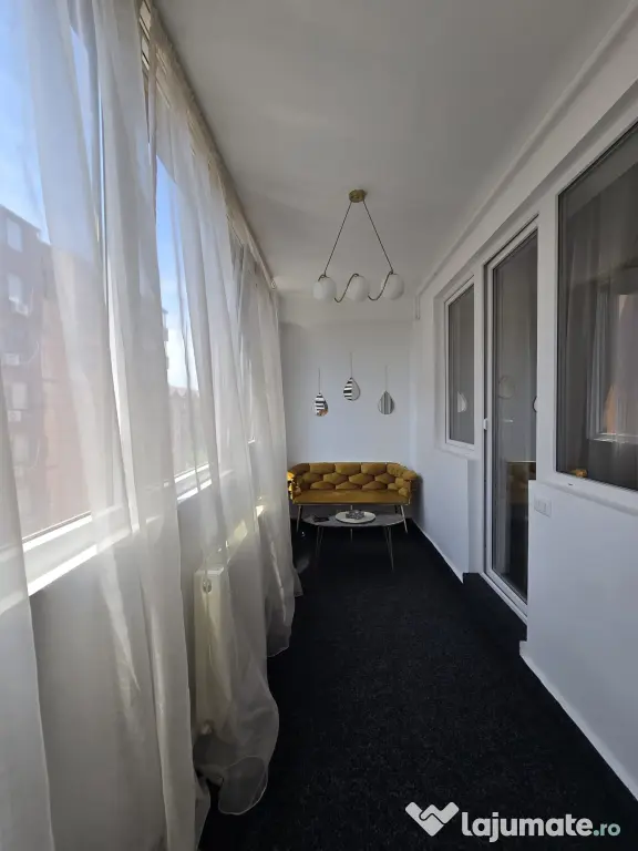 Apartament de închiriat 2 camere/Militari Residence