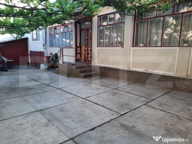 Casă de vânzare în Târnăveni – zonă centrală, acces - Tarnaveni (Mures)