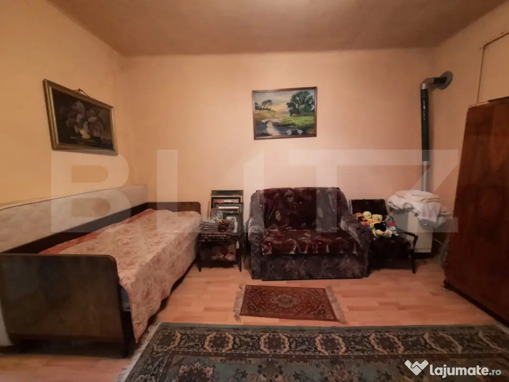 Casă de vânzare în Târnăveni – zonă centrală, acces - Tarnaveni (Mures)