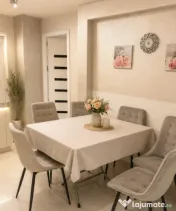 Apartament 3 camere ,decomandat ,2 bai ,zona 1 Mai 