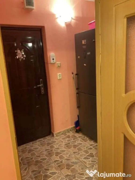IDEAL pentru un trai decent garsoniera I.C Frimu!!!