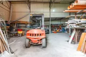 Vanzare Cladire P+1+M cu Spatiu Comercial + Rezidential, ... 