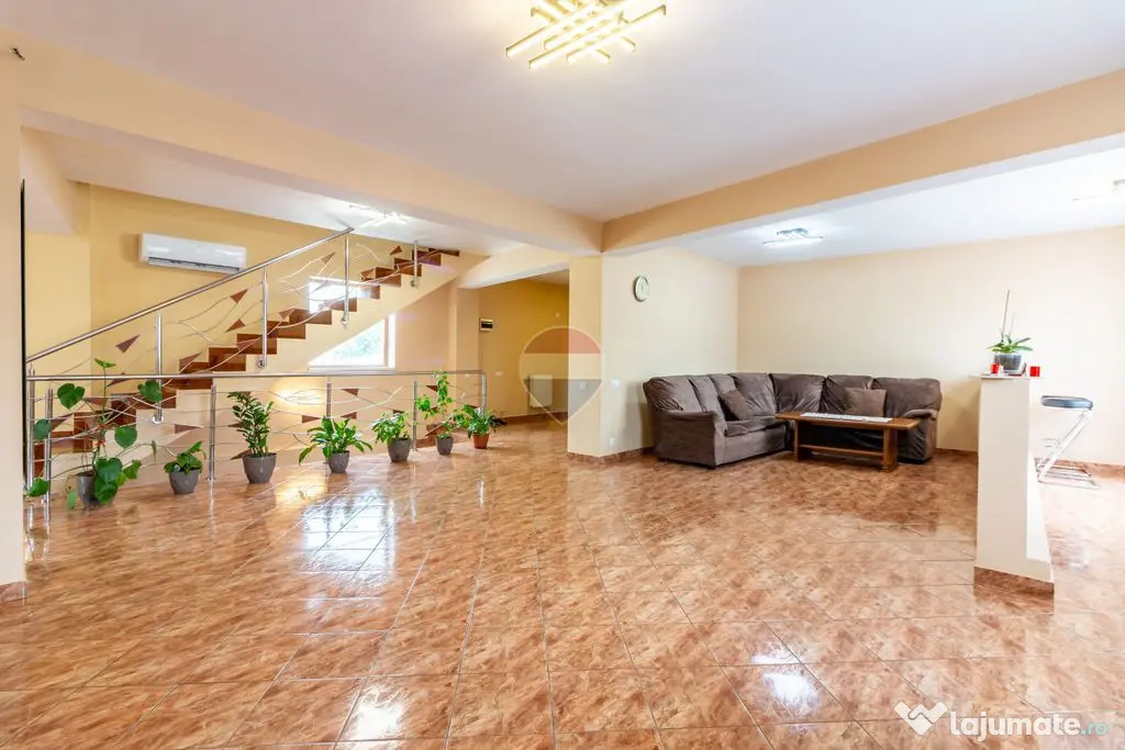 Vanzare Cladire P+1+M cu Spatiu Comercial + Rezidential, ... - Bucuresti (Bucuresti-Ilfov)